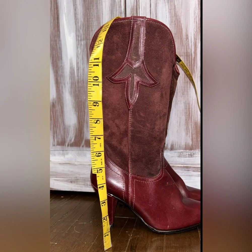 Elegant Burgundy Heeled Boots - Picture 6 of 8